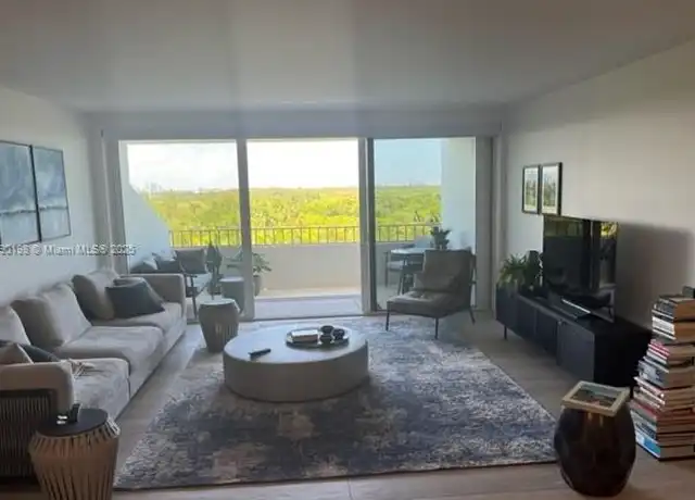 Property at 177 Ocean Lane Dr #812, Key Biscayne, FL, 33149, 2 beds, 2 baths, [object Object]