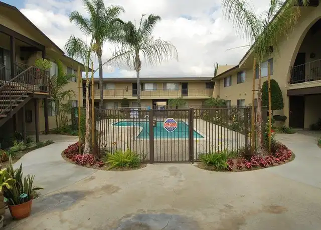 Property at El Mirador Apartments - 3700 W Mungall Dr, Anaheim, CA, 92804, 1 bed, 1 bath, [object Object]