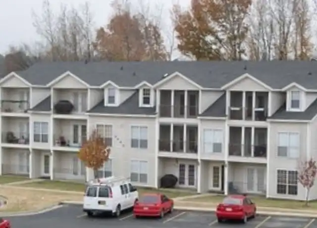 Property at Carriage House Apartments - 2501 Erin Way, Paragould, AR, 72450, 1-3 bed, 1 bath, [object Object]