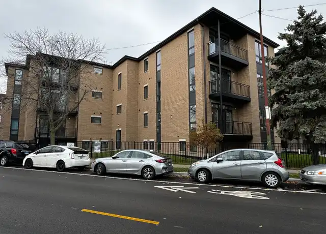 Property at 7428 N Rogers Ave Unit 1W, Chicago, IL, 60626, 2 beds, 3 baths, [object Object]