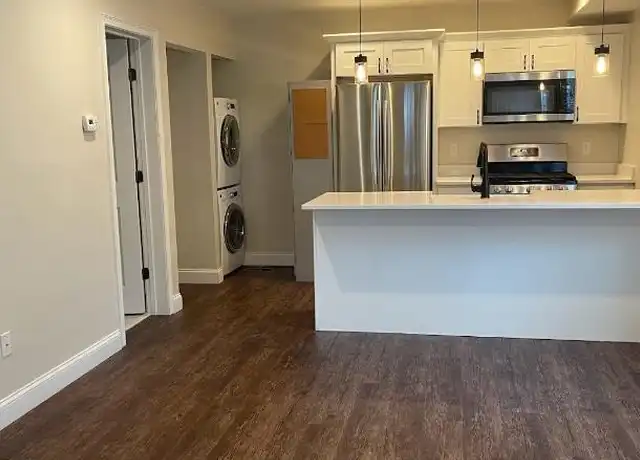 Property at 29 E Transit St, Providence, RI, 02906, 2 beds, 2 baths, [object Object]