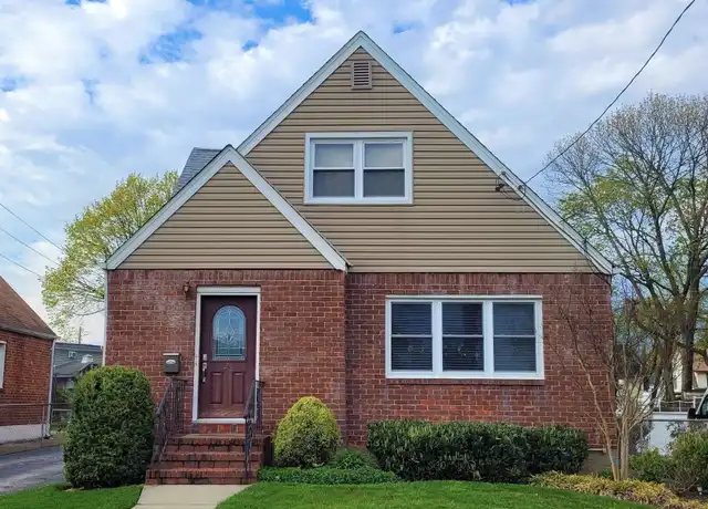 Property at 24 Centre Ave, East Rockaway, NY, 11518, 1 bed, 3 baths, [object Object]