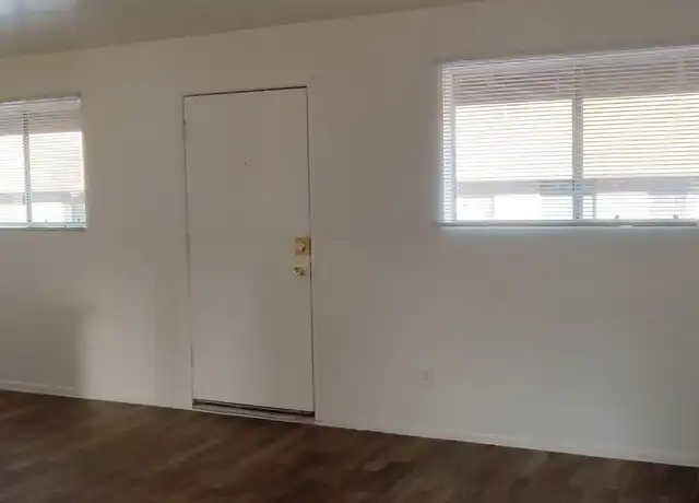 Property at 2002 E Sweetwater Ave Unit 210, Phoenix, AZ, 85022, 2 beds, 1 bath, [object Object]