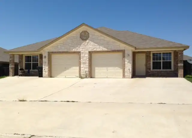 Property at 1405 Powder River Dr Unit B, Killeen, TX, 76549, 3 beds, 2 baths, [object Object]