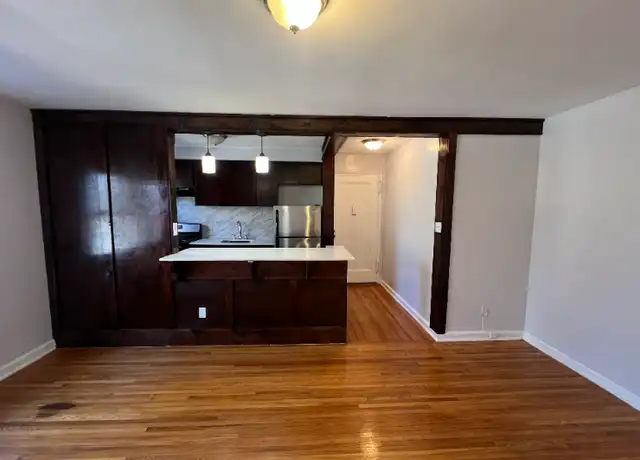 Property at 43 Branch Brook Pl Unit 2BR, Newark, NJ, 07104, 2 beds, 1 bath, [object Object]