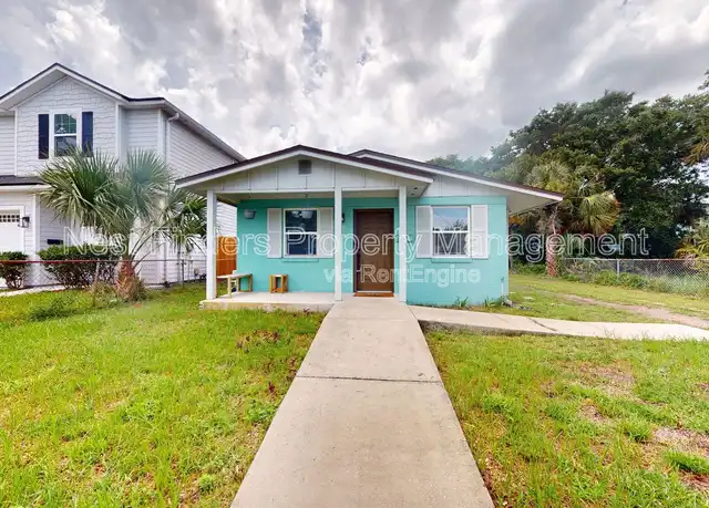 Property at 216 9th St S, Jacksonville Beach, FL, 32250, 3 beds, 1 bath, [object Object]