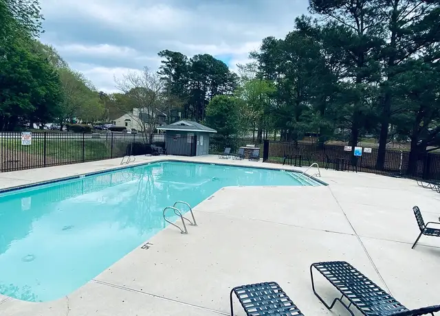 Photo of 1301 Pinewinds Dr, Raleigh, NC 27603