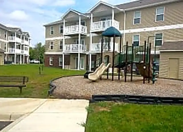 Property at 11304 Breeze Cir Unit 107, Louisville, KY, 40272, 2 beds, 2 baths, [object Object]