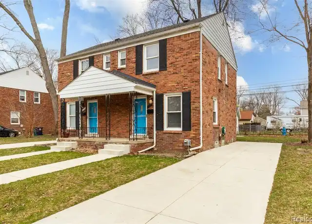 Property at 1225 E 4th St, Royal Oak, MI, 48067, 2 beds, 1 bath, [object Object]