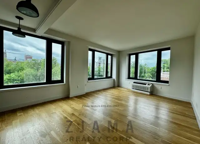 Property at 409 Eastern Pkwy Unit 410, Brooklyn, NY, 11216, 2 beds, 1 bath, [object Object]