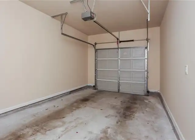Property at 2860 Ridgeview Dr SW, Atlanta, GA, 30331, 3 beds, 2.5 baths, [object Object]