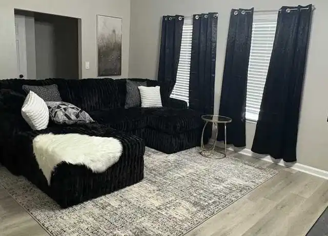 Property at 3690 Darrah Way SW, Atlanta, GA, 30331, 1 bed, 1 bath, [object Object]