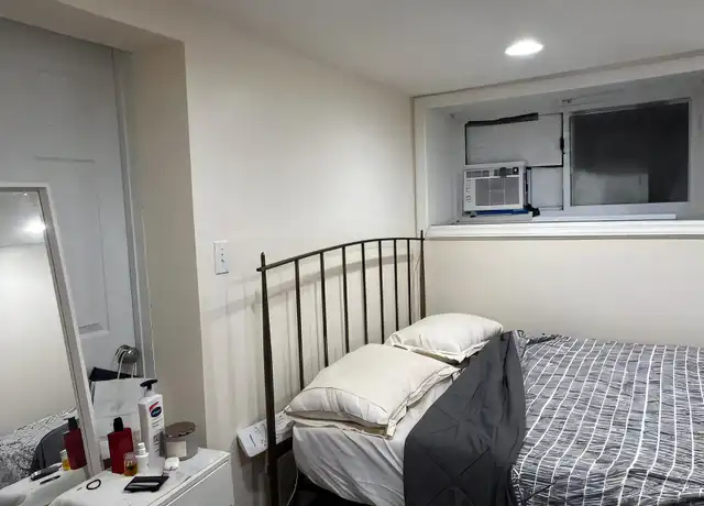 Property at 258 Hancock Ave, Jersey City, NJ, 07307, 2 beds, 1 bath, [object Object]