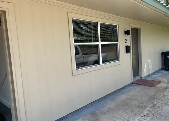 Property at 205 N Ormsby St Unit 2, Alvin, TX, 77511, 2 beds, 1 bath, [object Object]