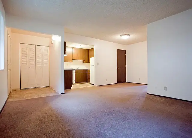 Photo of 1071 Fairfield Ave, Eugene, OR 97402