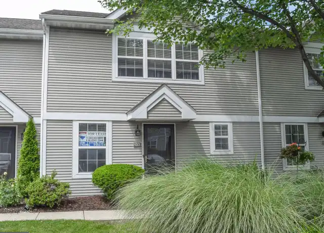 Property at 133 Laurel Ct, Reading, PA, 19610, 2 beds, 1.5 baths, [object Object]