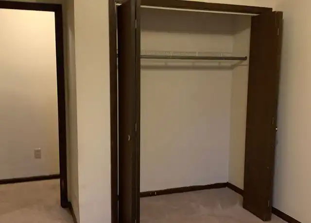 Property at 501 Columbia Dr Apt G, Columbia, MO, 65201, 3 beds, 1 bath, [object Object]