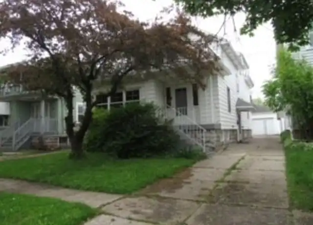 Property at 157 Springville Ave Unit Upper, Amherst, NY, 14226, 2 beds, 1 bath, [object Object]