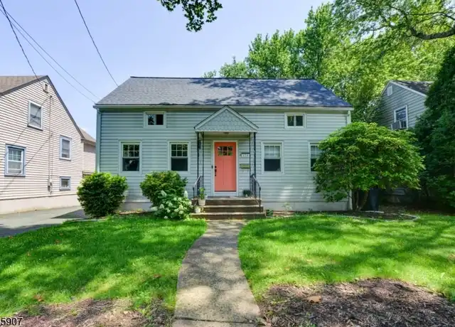 Property at 114 Henshaw Ave, Springfield, NJ, 07081, 4 beds, 2 baths, [object Object]