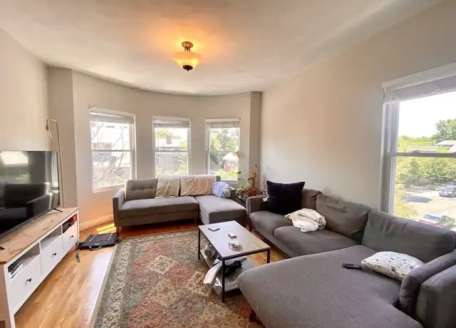 Property at 1433 Cambridge St Unit 1, Cambridge, MA, 02139, 4 beds, 2 baths, [object Object]