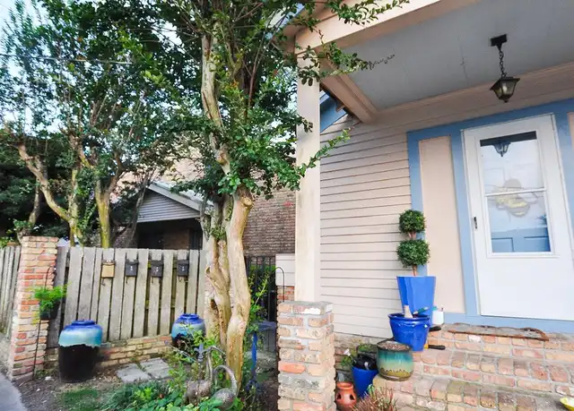 Property at 200 Lafaye Ave Unit C, Thibodaux, LA, 70301, 1 bed, 1 bath, [object Object]