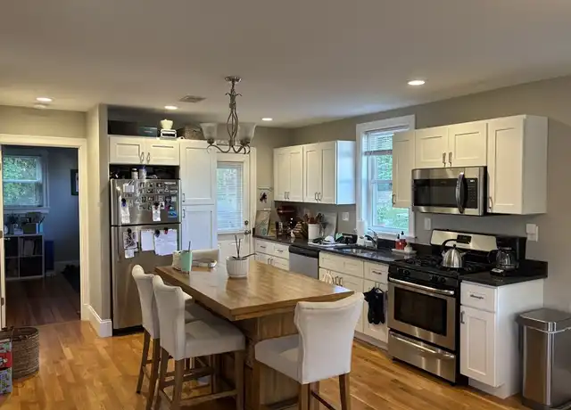Property at 269 Minot St Unit 1, Dorchester, MA, 02124, 3 beds, 1.5 baths, [object Object]