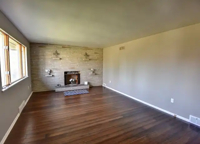Property at 1115 Brookside Dr, Greensburg, PA, 15601, 2 beds, 3 baths, [object Object]