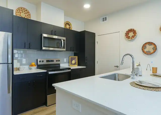 Property at Madera Apartments - 2525 S Meadows Rd, Santa Fe, NM, 87507, 1 bed, 1 bath, [object Object]