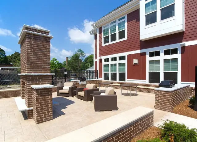 Photo of 82 N Main St, Natick, MA 01760