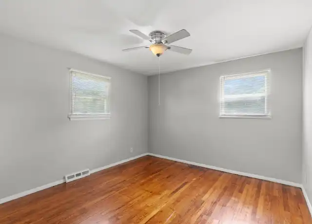 Property at 11887 Bridgevale Ave, Saint Louis, MO, 63138, 3 beds, 1 bath, [object Object]