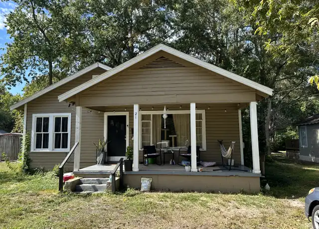 Property at 21 Alexander St, Mobile, AL, 36607, 2 beds, 1 bath, [object Object]