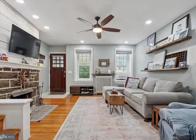Property at 7125 Cresheim Rd, Philadelphia, PA, 19119, 3 beds, 1.5 baths, [object Object]