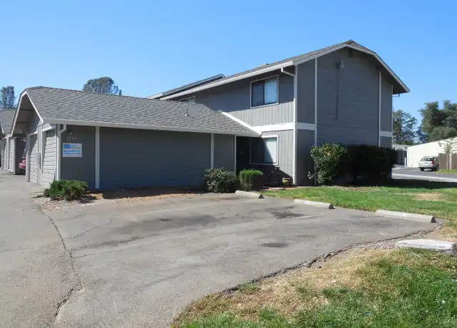 Property at 1735 Azoulay Ct Unit B, Redding, CA, 96003, 2 beds, 1 bath, [object Object]