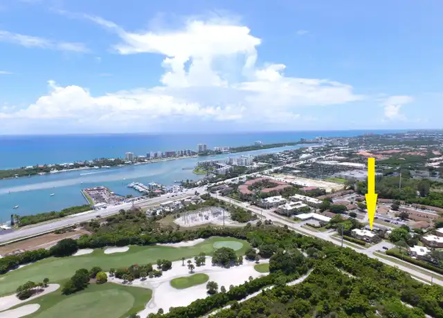 Property at 3900 County Line Rd Unit 1C, Jupiter, FL, 33469, 2 beds, 2.5 baths, [object Object]