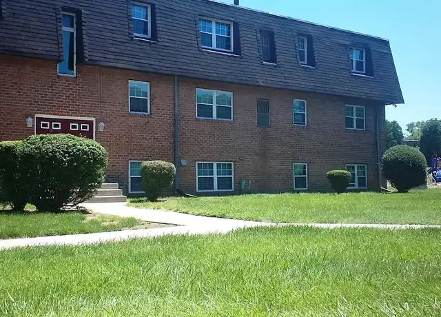 Photo of 820 Carvel Dr, Dover, DE 19901