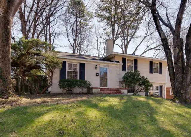 Property at 4917 White Oak Rd, Charlotte, NC, 28210, 5 beds, 2 baths, [object Object]