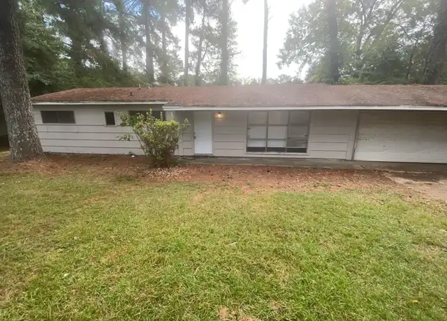 Property at 2694 Woodside Dr, Jackson, MS, 39204, 3 beds, 1 bath, [object Object]
