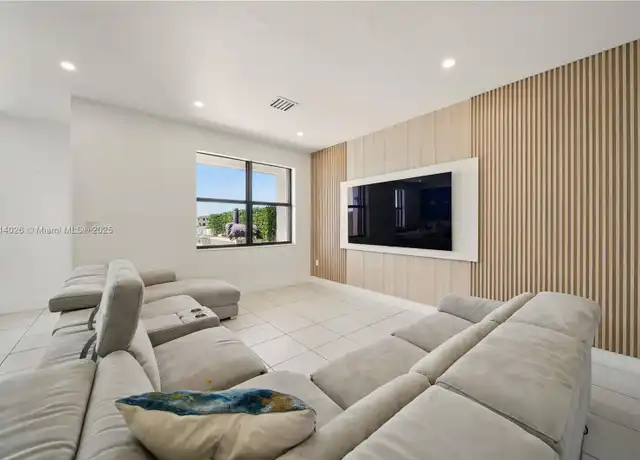 Property at 10269 SW 231st Ln, Miami, FL, 33190, 3 beds, 2.5 baths, [object Object]