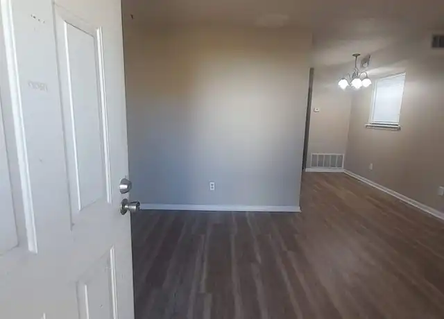 Property at 1 Meredith Ct Unit D, Little Rock, AR, 72227, 1 bed, 1 bath, [object Object]