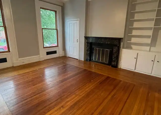 Property at 151 Grand St Unit 2, Newburgh, NY, 12550, 1 bed, 1 bath, [object Object]