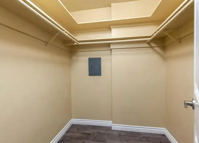 Property at 4444 W Point Loma Blvd, San Diego, CA, 92107, 1 bed, 1 bath, [object Object]