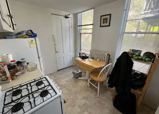 Property at 469 Grand Ave Unit 2, St Paul, MN, 55102, 1 bed, 1 bath, [object Object]