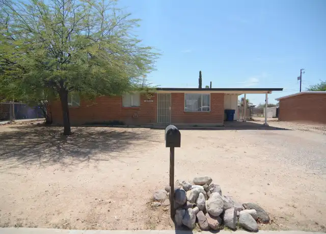 Property at 5410 E Andrew St, Tucson, AZ, 85711, 3 beds, 1 bath, [object Object]