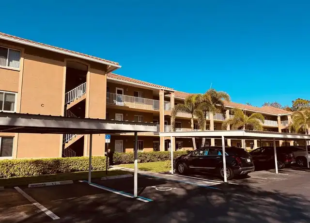 Property at 5975 Bloomfield Cir Unit C107, Naples, FL, 34112, 2 beds, 2 baths, [object Object]