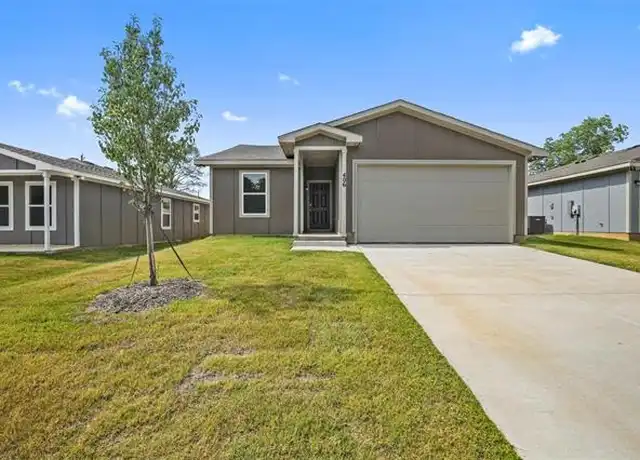 Property at 406 E Munson St, Denison, TX, 75021, 3 beds, 2 baths, [object Object]