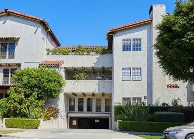 Property at 1110 S Shenandoah St #5, Los Angeles, CA, 90035, 1 bed, 1 bath, [object Object]