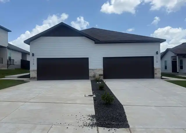 Property at 171 Schrader Dr Unit B, Buda, TX, 78610, 2 beds, 2 baths, [object Object]