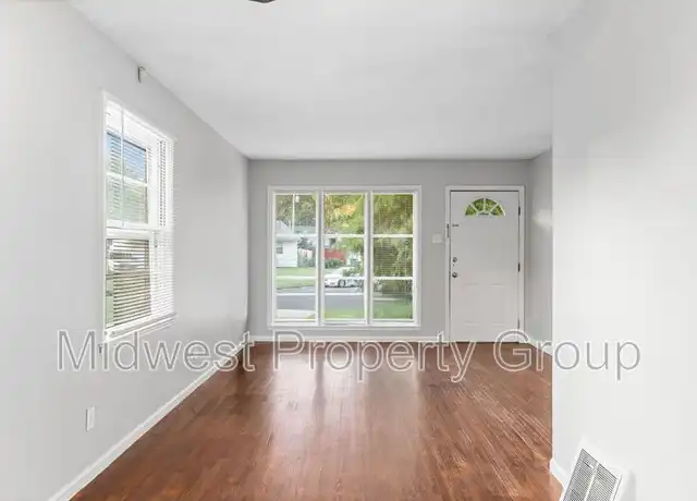 Property at 306 Banff Cir, Saint Louis, MO, 63137, 3 beds, 1 bath, [object Object]