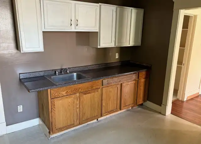 Property at 423 Cascade St Unit 2, Erie, PA, 16507, 2 beds, 1 bath, [object Object]