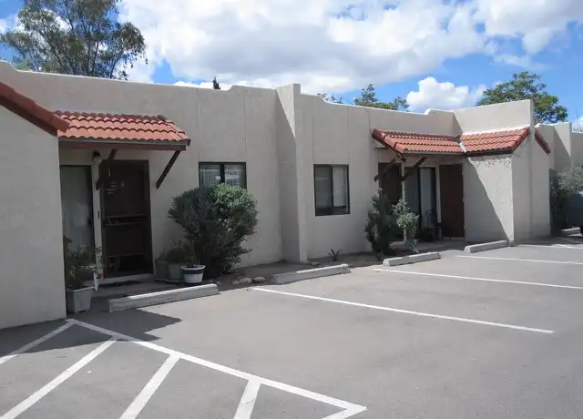 Property at Kilburn Commons - 1442 W Kilburn St, Tucson, AZ, 85705, 1-2 bed, 1 bath, [object Object]